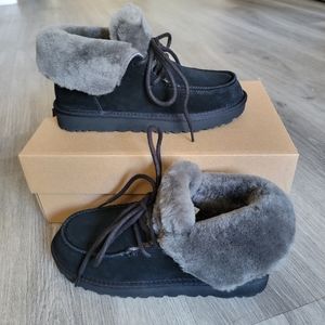 UGG Diara Suede Boot